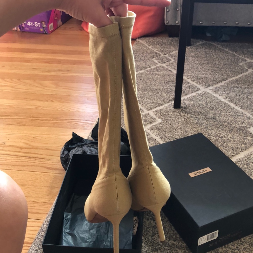 Authentic Yeezy canvas boots 38.5 - Picture 3 of 8